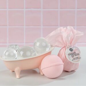 Sweet Grace Bath Bomb